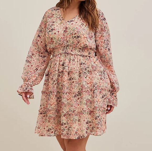 torrid Dresses & Skirts - NWT Chiffon Lurex Floral Tiered Mini Dress
